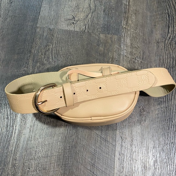 NEW | STEVE MADDEN Waist Bag - Picture 3 of 5